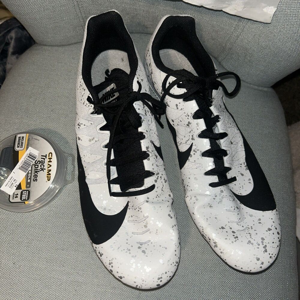 Nike Track And Field Men’s 14 With Spikes And Bag box 1